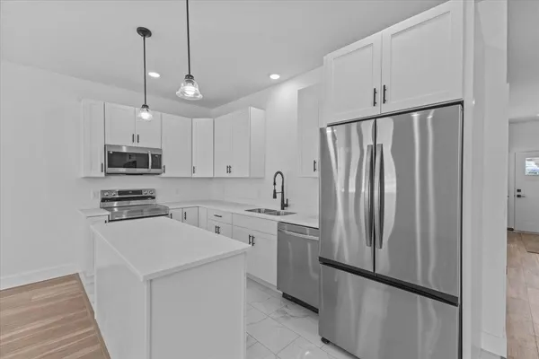$589,900 | 206 Dale Road, Unit 206, Burlington, VT 05408