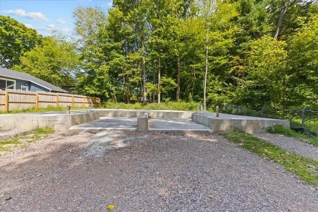 $594,900 | 206 Dale Road, Unit 206, Burlington, VT 05408