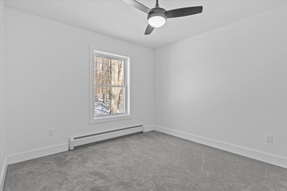 206 Dale Road, Unit 206 Burlington, VT 05408 - Photo 26 of 46