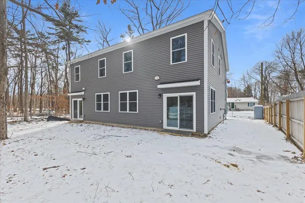 $589,900 | 206 Dale Road, Unit 206, Burlington, VT 05408