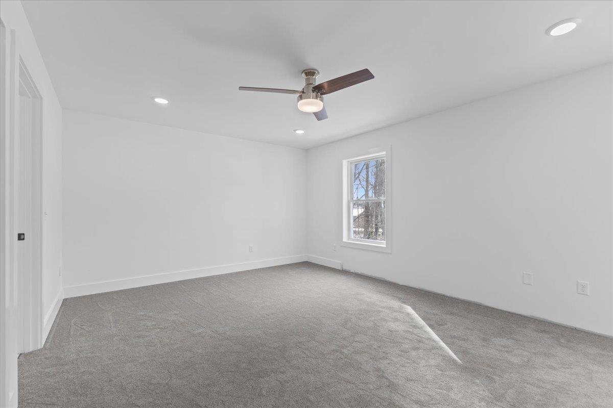 206 Dale Road, Unit 206 Burlington, VT 05408 - Photo 38 of 73