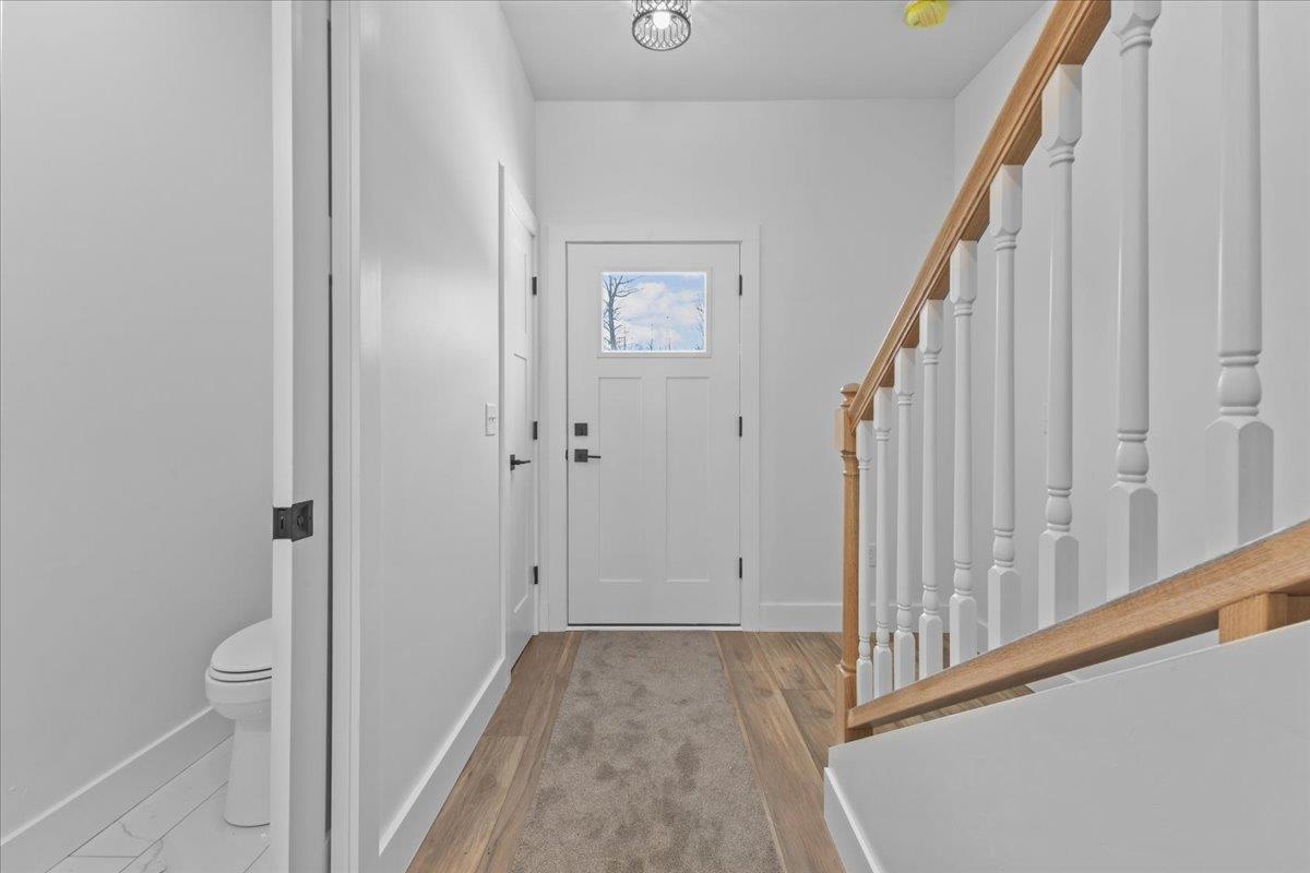 206 Dale Road, Unit 206 Burlington, VT 05408 - Photo 5 of 46