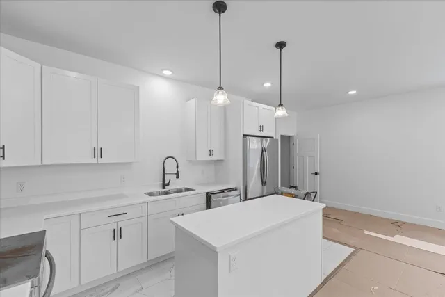 $594,900 | 206 Dale Road, Unit 206, Burlington, VT 05408