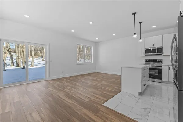 $589,900 | 206 Dale Road, Unit 206, Burlington, VT 05408