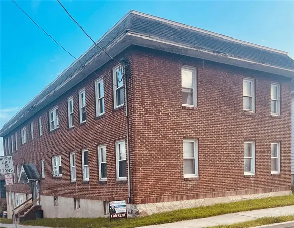 $1,300 | 77 Colfax Avenue, Unit 8, Binghamton, NY 13905