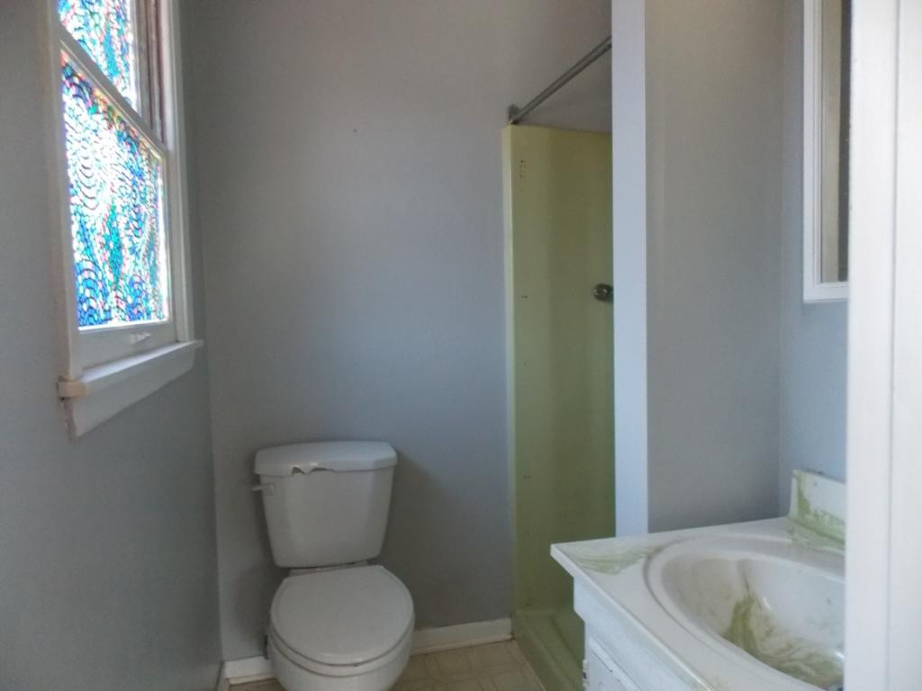 73 Winding Way Road Bristol, VA 24201 - Photo 11 of 19 Photo 11