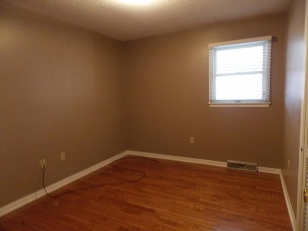 73 Winding Way Road Bristol, VA 24201 - Photo 8 of 19 Photo 8