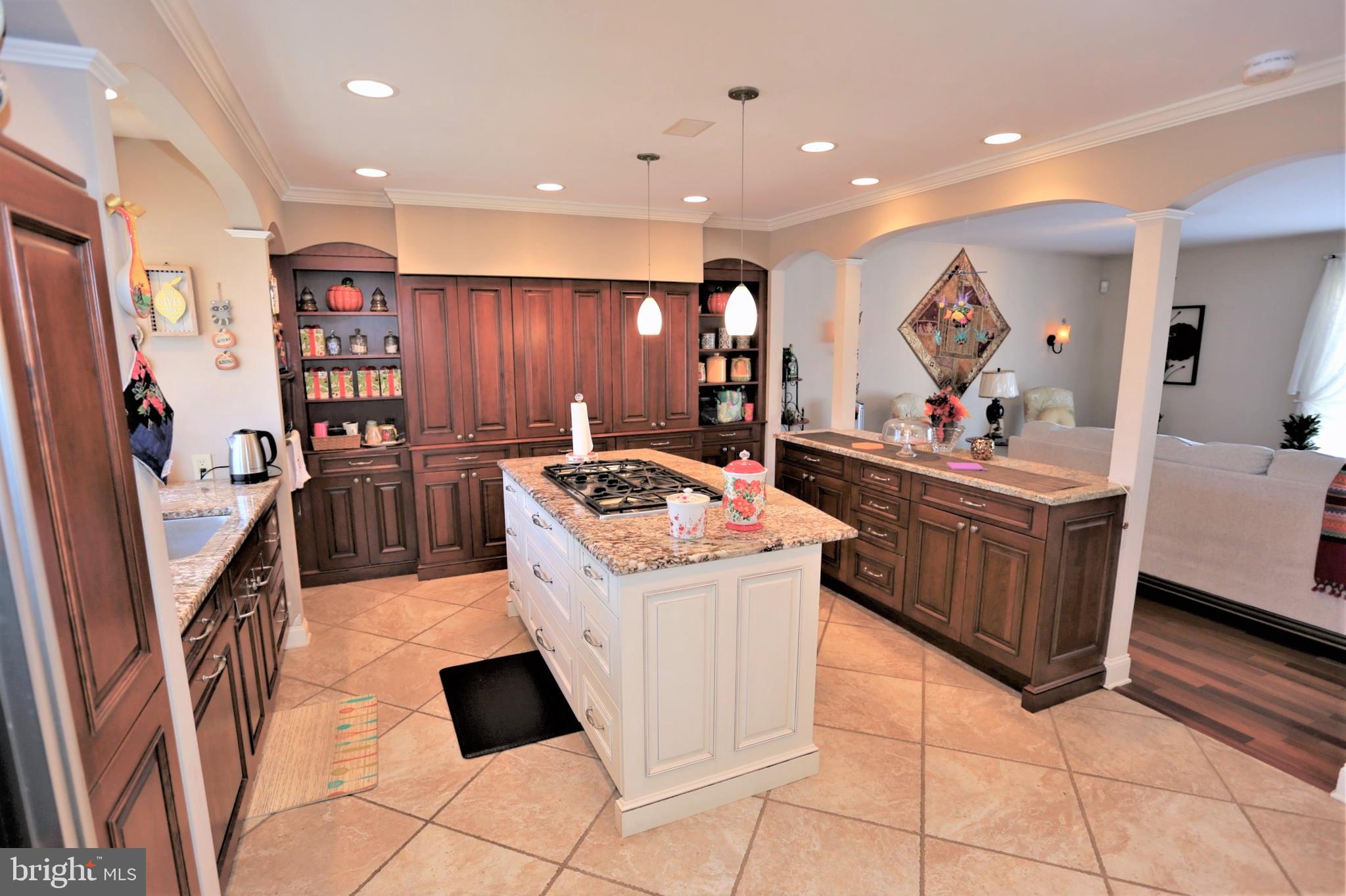 109 Albemarle Road Hamilton, NJ 08690 - Photo 11 of 39