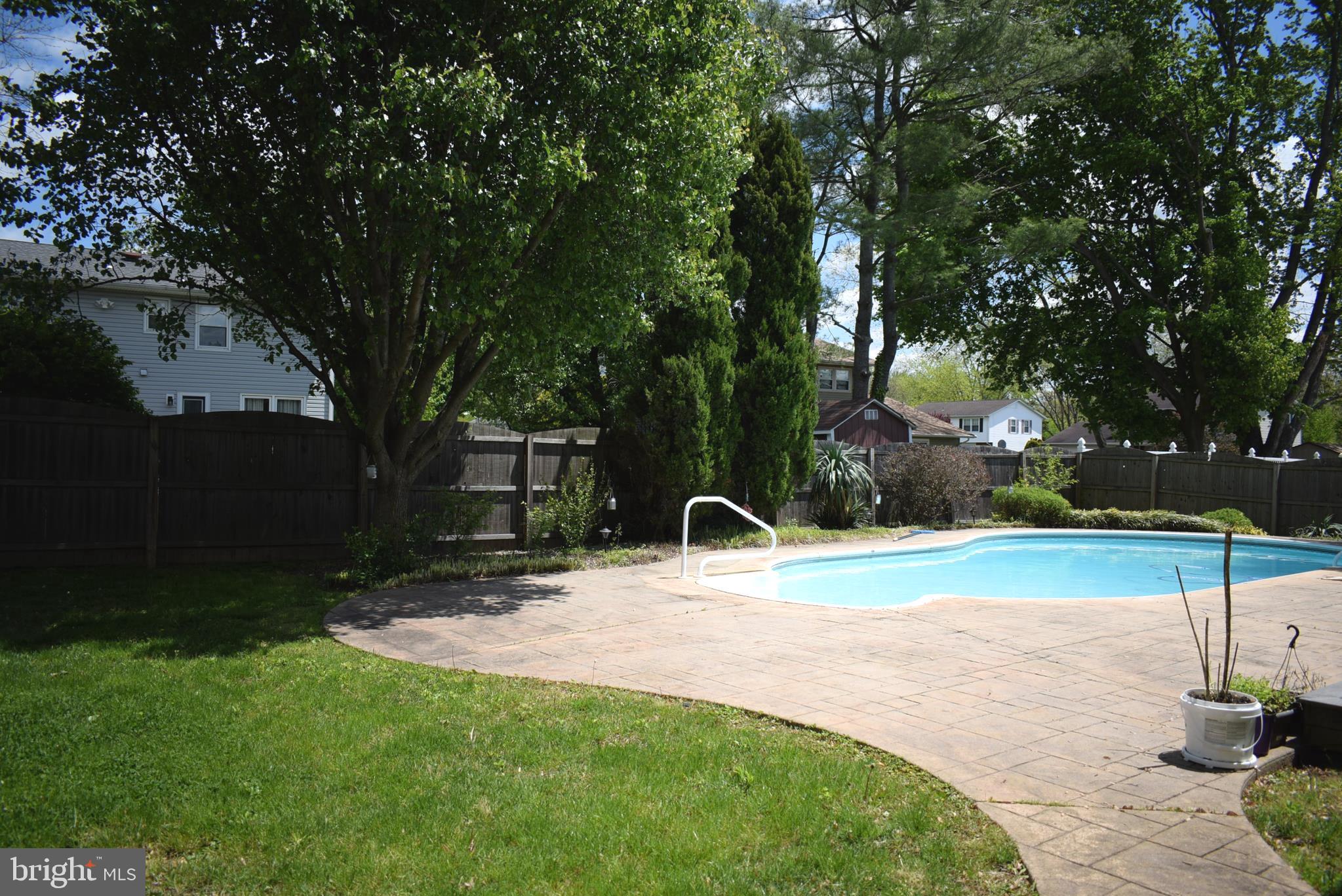 109 Albemarle Road Hamilton, NJ 08690 - Photo 34 of 39