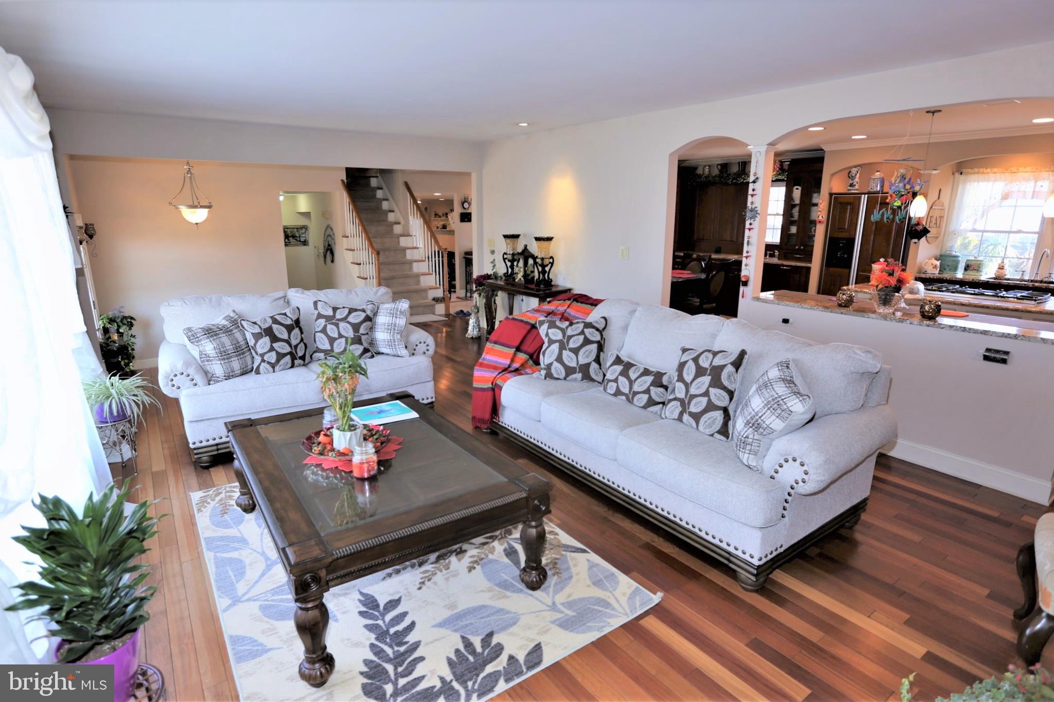 109 Albemarle Road Hamilton, NJ 08690 - Photo 5 of 39