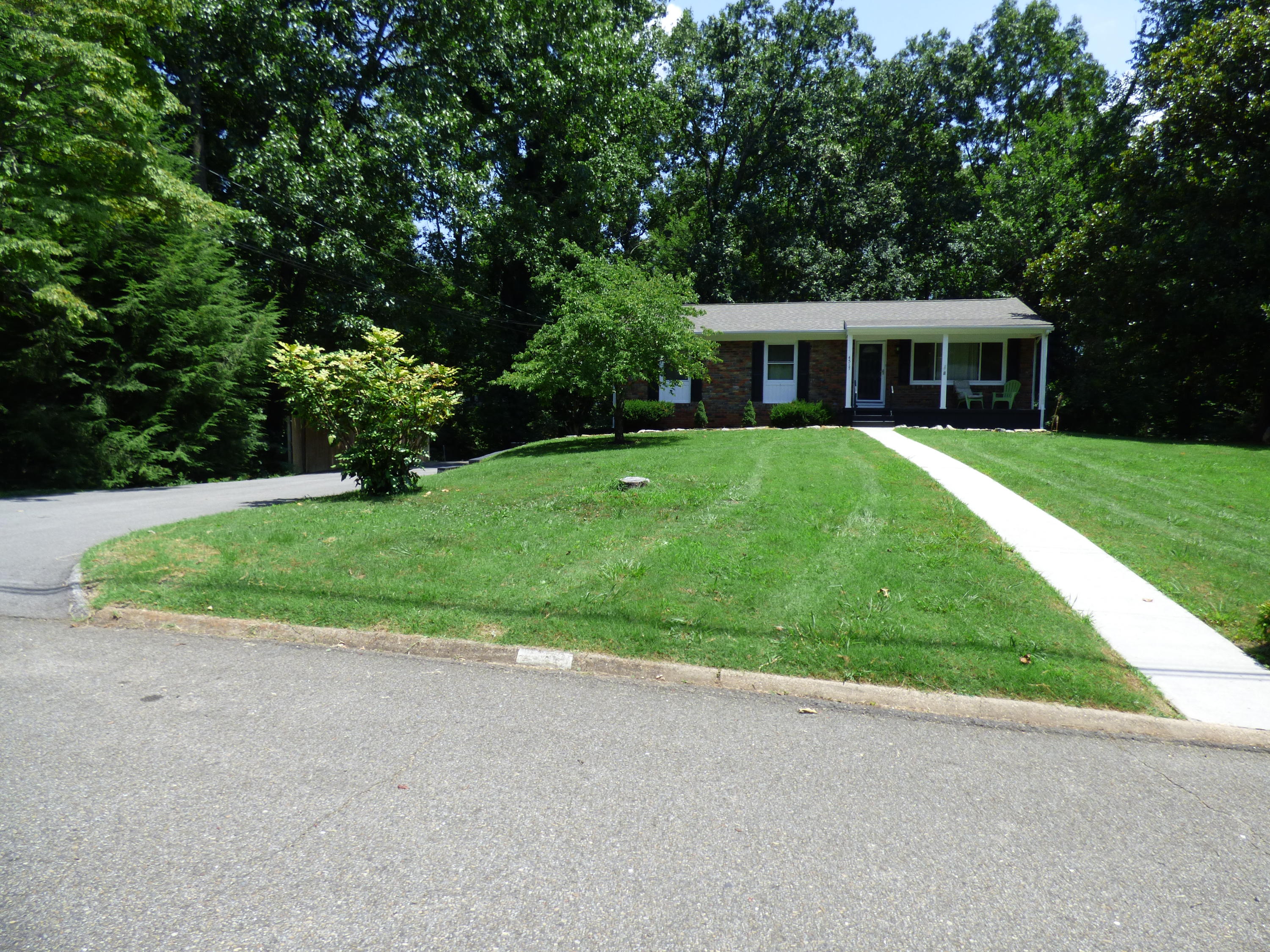 4517 Robindale Road Knoxville, TN 37921 - Photo 22 of 26 Street View