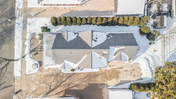 $994,600 | 241 East Rhine Street, Elkhart Lake, WI 53020