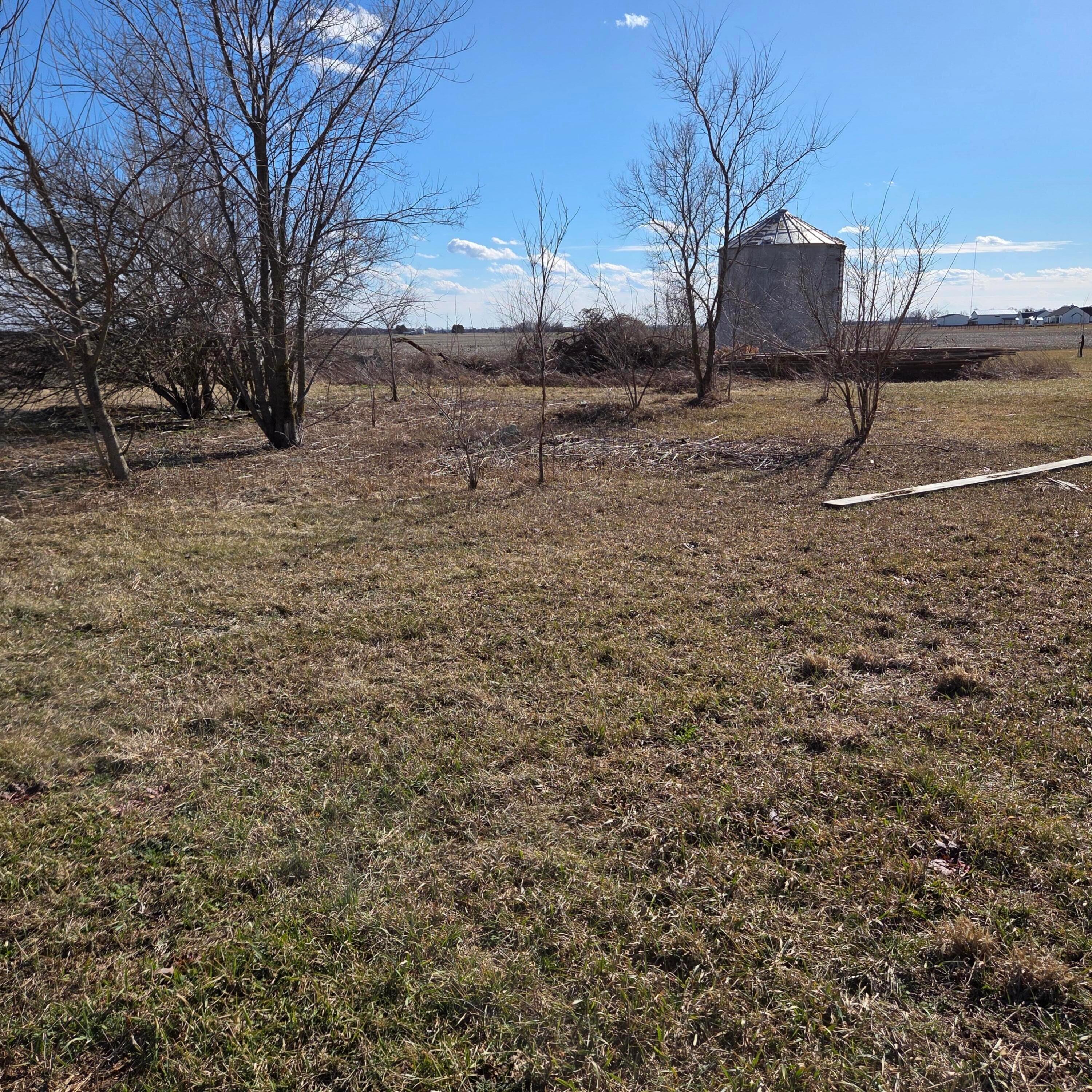 2105 Stonerock Road Williamsport, OH 43164 - Photo 6 of 22 11855
