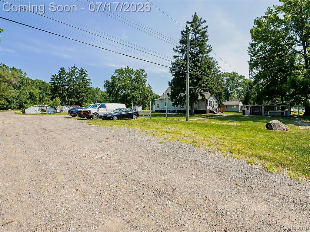 24850 West Nine Mile Road Southfield, MI 48033 - Photo 41 of 54