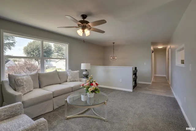 $195,000 | 404 North David Street, Liberty, IL 62347