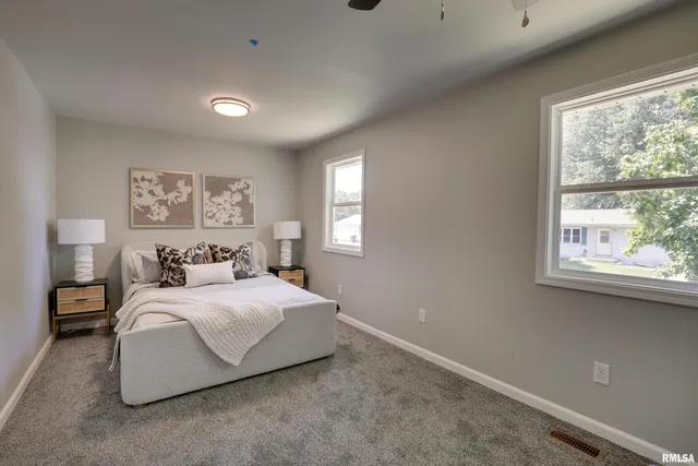 $195,000 | 404 North David Street, Liberty, IL 62347