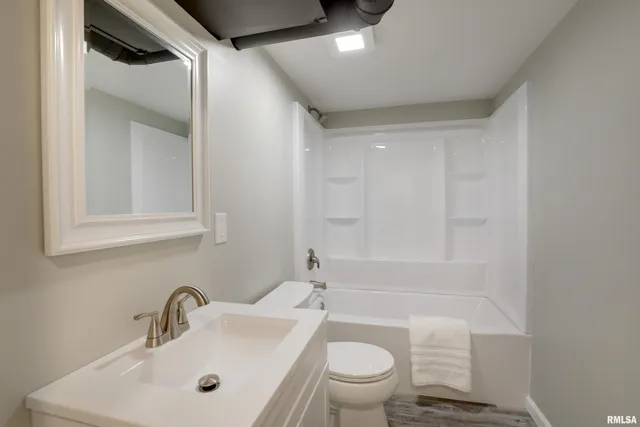 $195,000 | 404 North David Street, Liberty, IL 62347