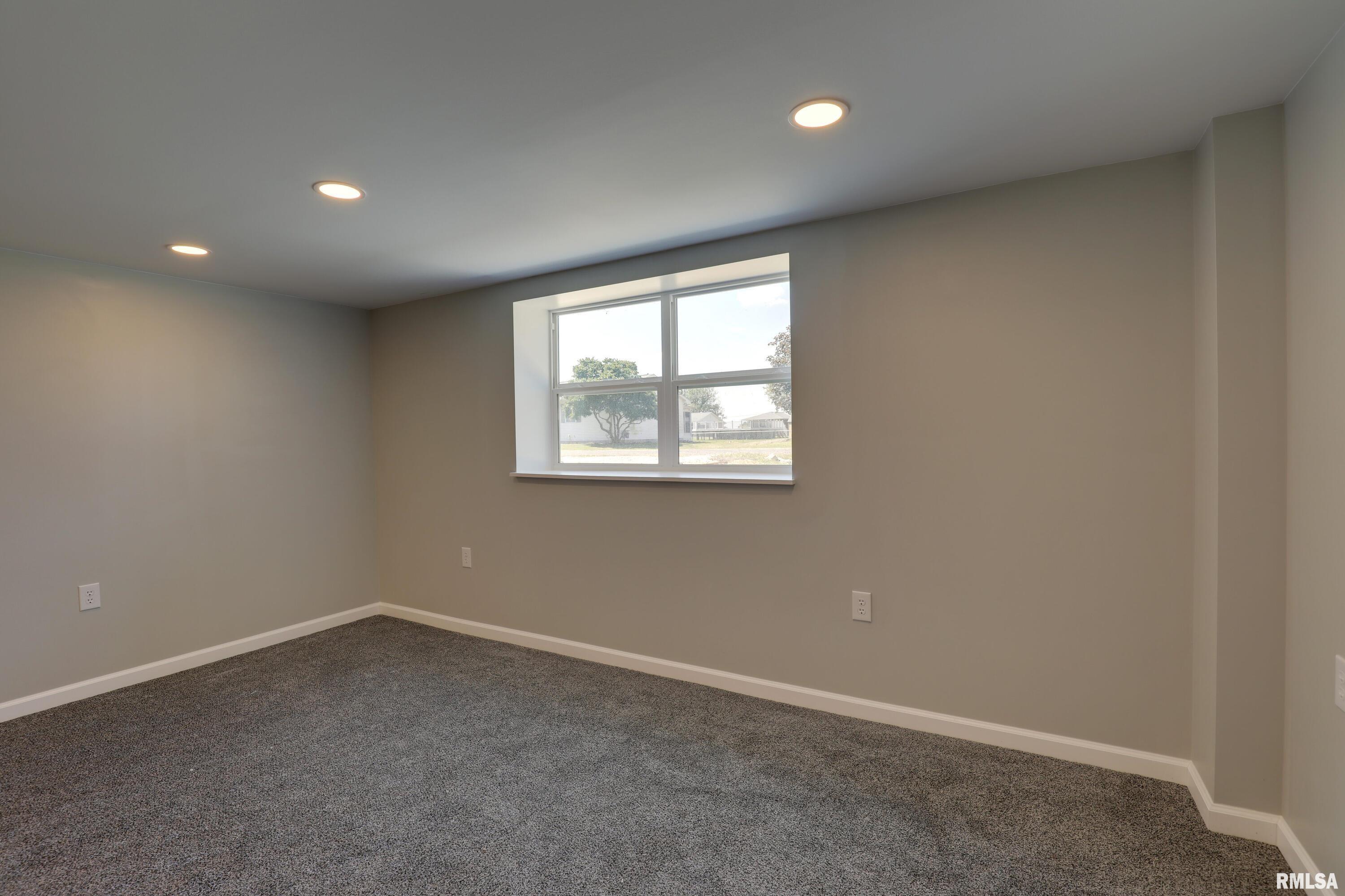 404 North David Street Liberty, IL 62347 - Photo 23 of 27