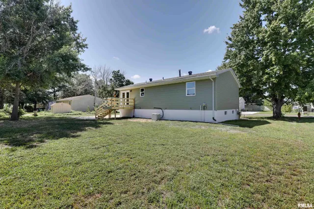 $195,000 | 404 North David Street, Liberty, IL 62347