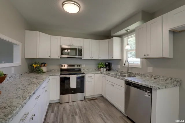 $195,000 | 404 North David Street, Liberty, IL 62347