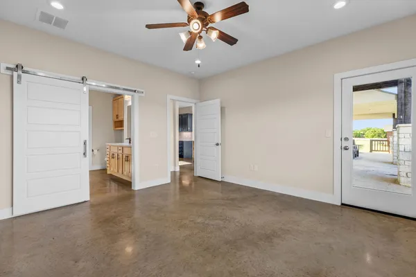$750,000 | 7943 West Fm 243, Bertram, TX 78605