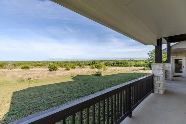 $750,000 | 7943 West Fm 243, Bertram, TX 78605