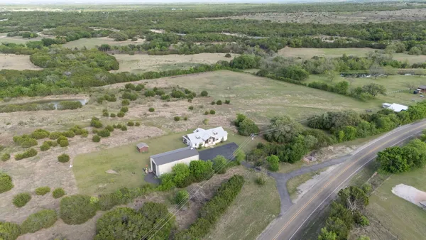 $750,000 | 7943 West Fm 243, Bertram, TX 78605
