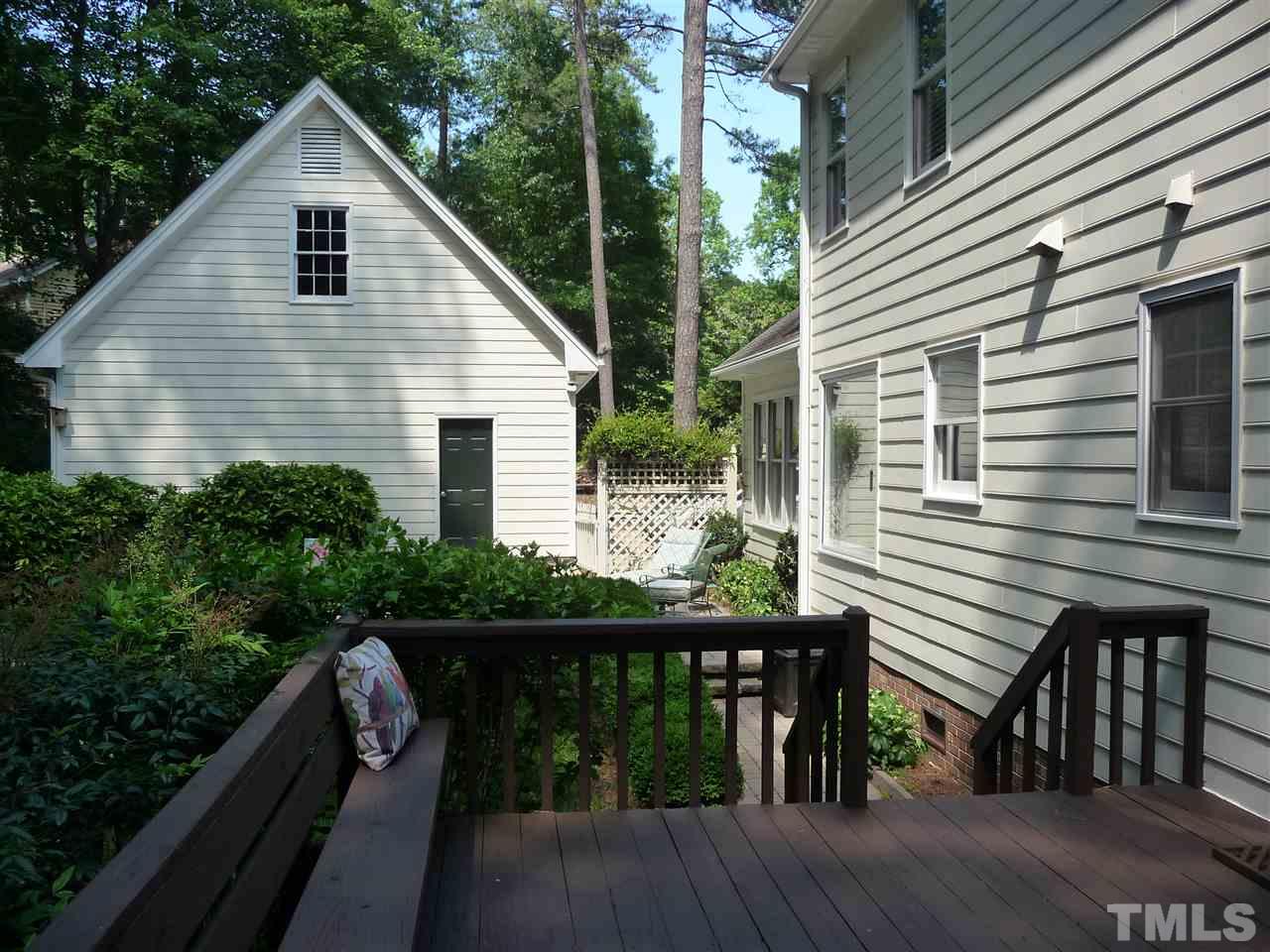 2204 Digby Court Raleigh, NC 27613 - Photo 21 of 25