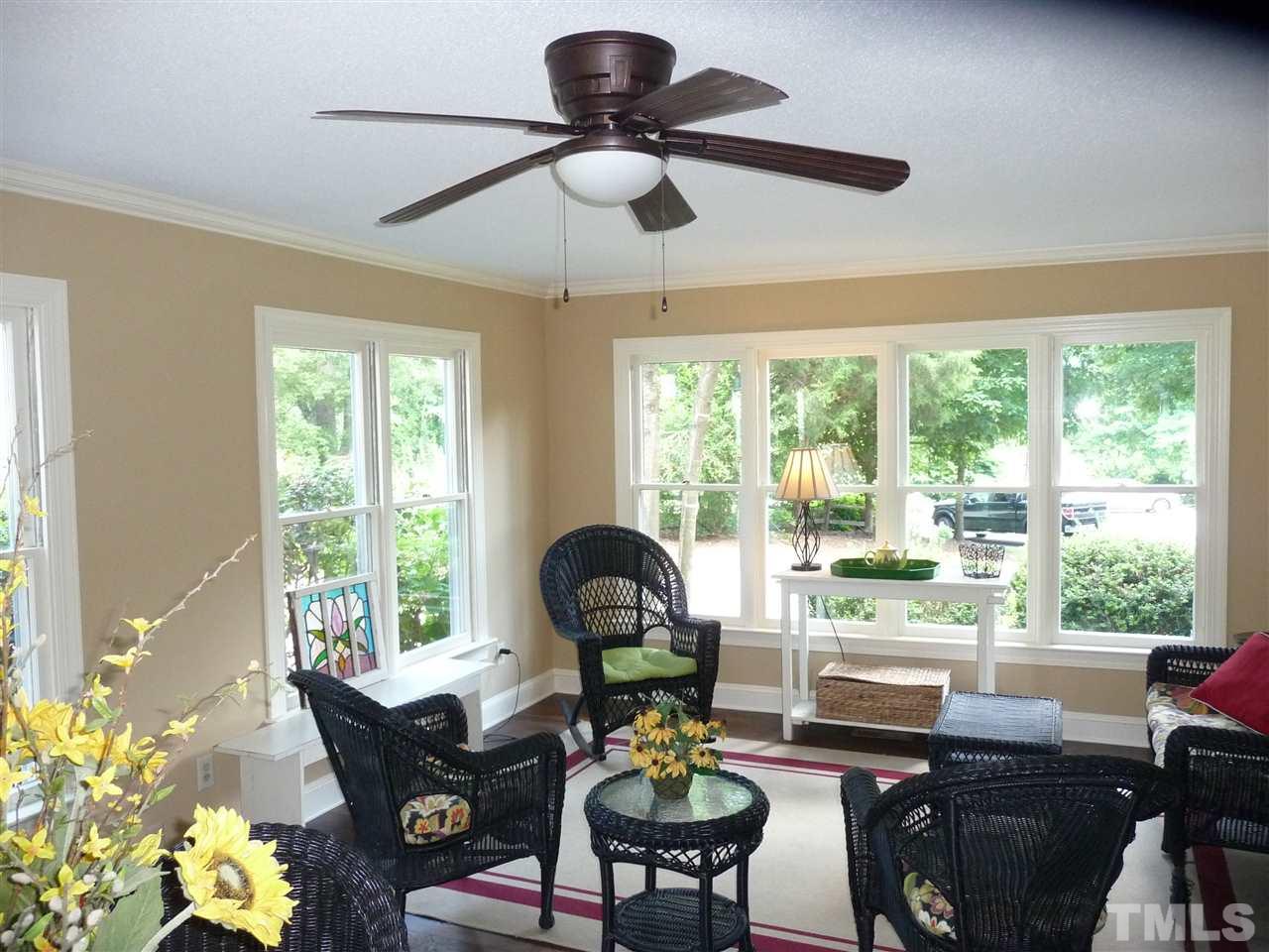 2204 Digby Court Raleigh, NC 27613 - Photo 4 of 25