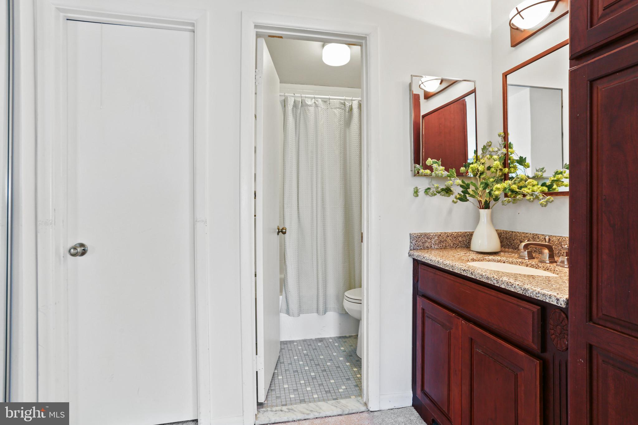 5665 Vantage Point Road Columbia, MD 21044 - Photo 22 of 60 PRIMARY BATH