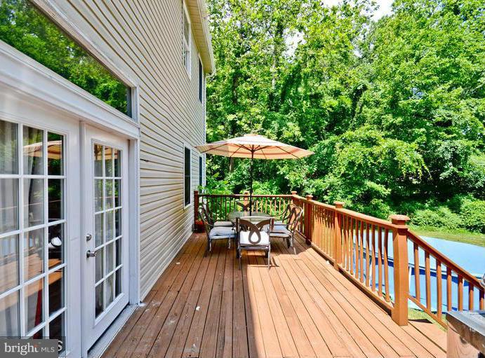 1998 Ritchie Road District Heights, MD 20747 - Photo 3 of 19 Exterior (Rear)