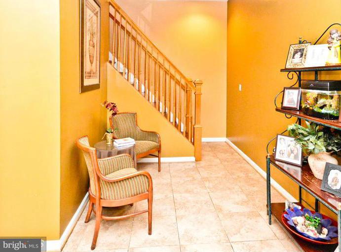 1998 Ritchie Road District Heights, MD 20747 - Photo 6 of 19 Interior (General)