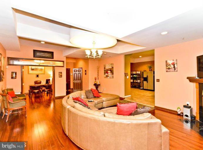 1998 Ritchie Road District Heights, MD 20747 - Photo 8 of 19 Family Room