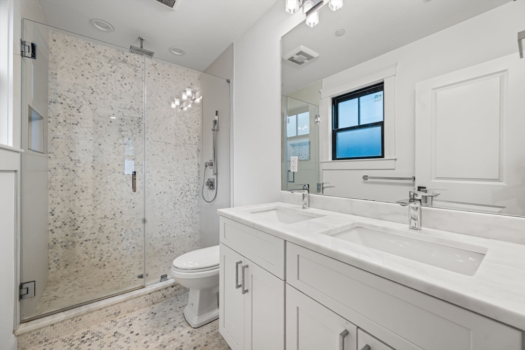 229 East Eagle Street, Unit 2 Boston, MA 02128 - Photo 9 of 24