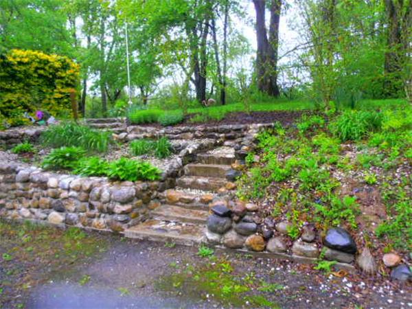 416 N Road Westfield, MA 01085 - Photo 3 of 19 a view of an outdoor space