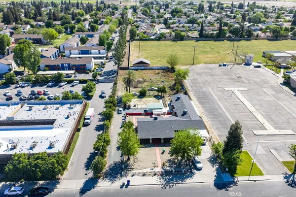 $2,200,000 | 3280 McCall Avenue, Selma, CA 93662