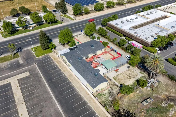 $2,200,000 | 3280 McCall Avenue, Selma, CA 93662