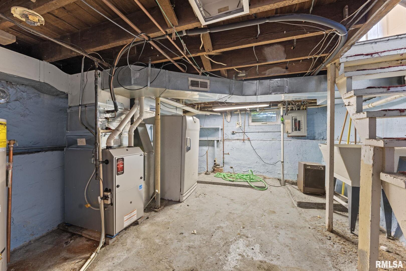 607 Northwest 8th Avenue Aledo, IL 61231 - Photo 18 of 22 a view of under construction room