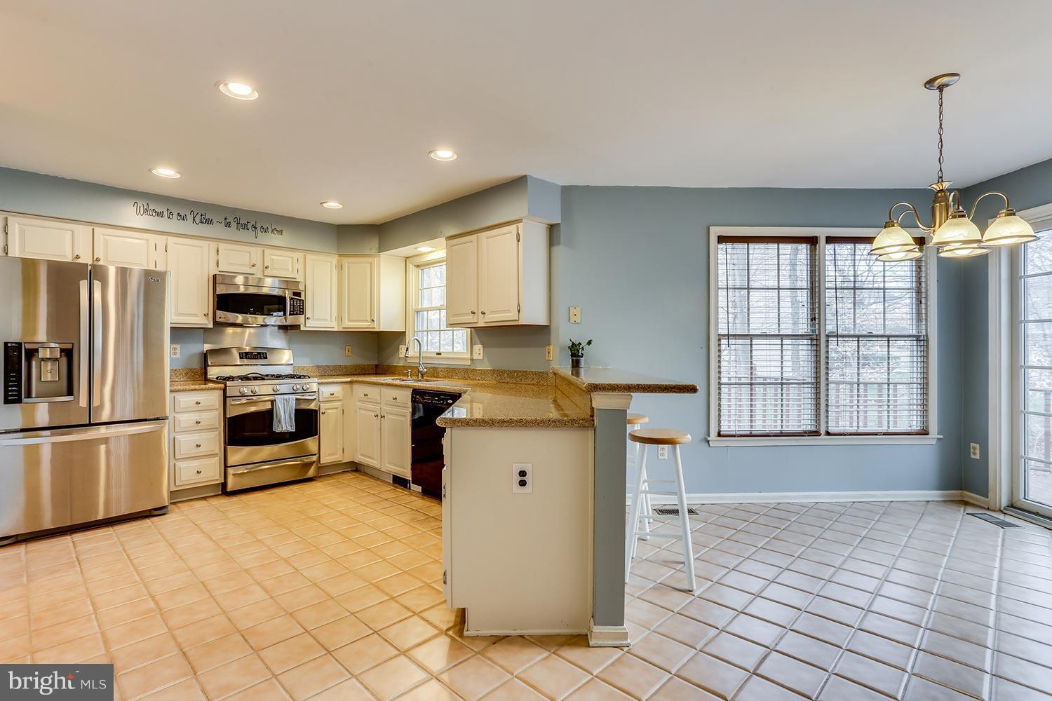 8 Little River Road Laurel, MD 20724 - Photo 4 of 29 Kitchen