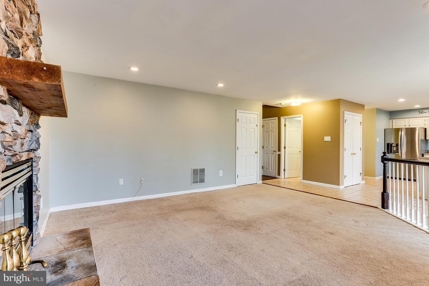 8 Little River Road Laurel, MD 20724 - Photo 9 of 29 Family Room