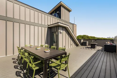 $572,500 | 2000 South Hamilton Road, Unit 17, Nashville, TN 37218