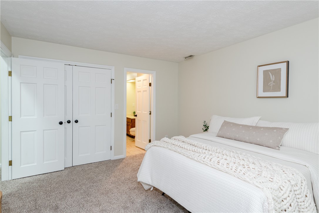 137 Cross Ridge Drive Kettering, OH 45429 - Photo 17 of 39