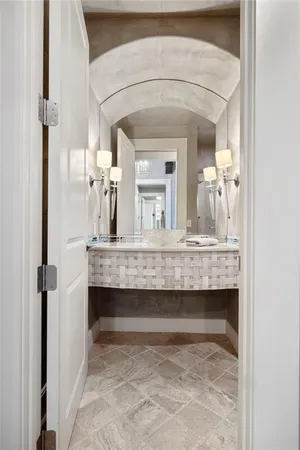$1,499,000 | 3322 West 137th Street, Leawood, KS 66224