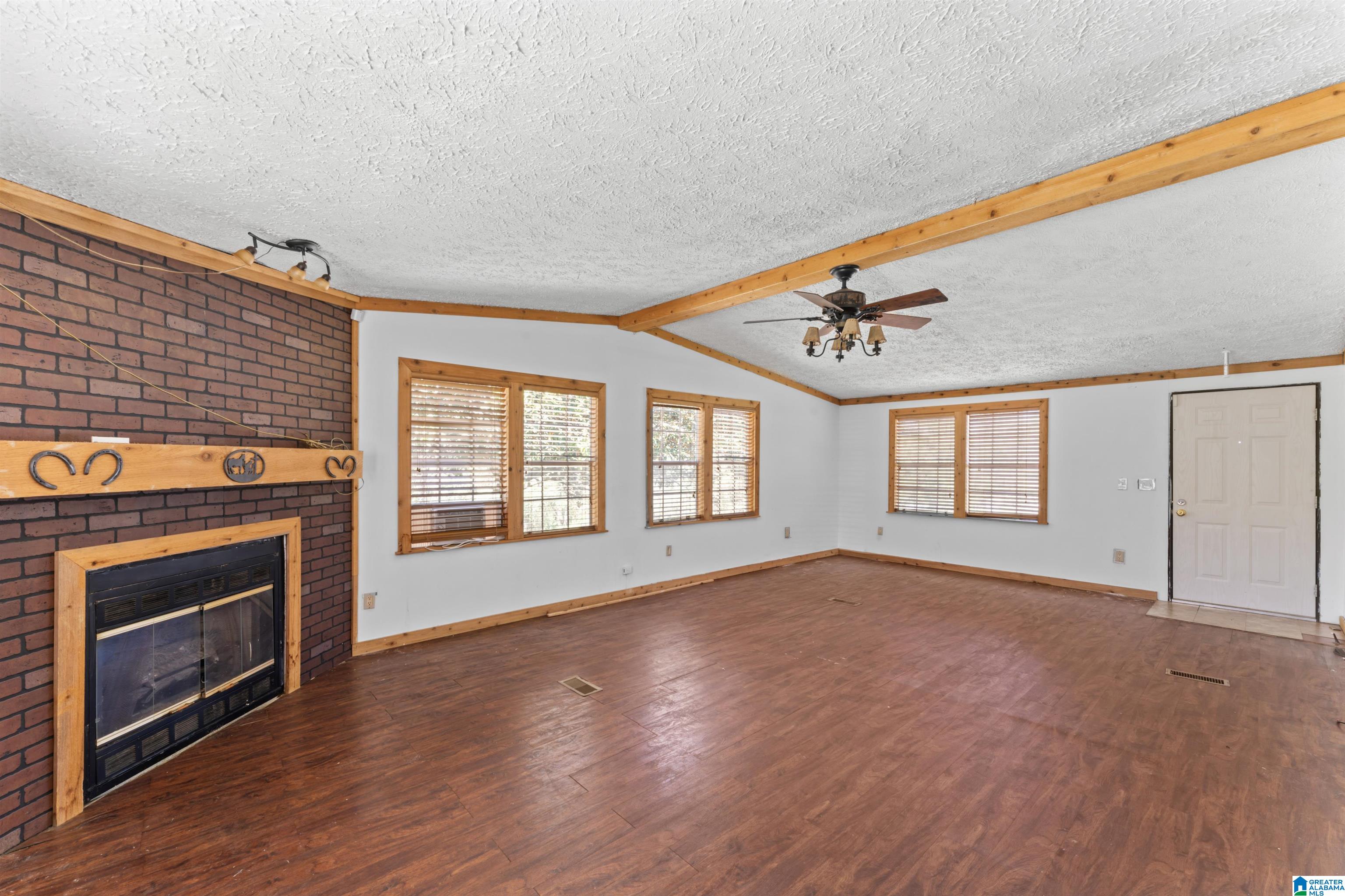 990 Loil Abbott Road Hayden, AL 35079 - Photo 9 of 26