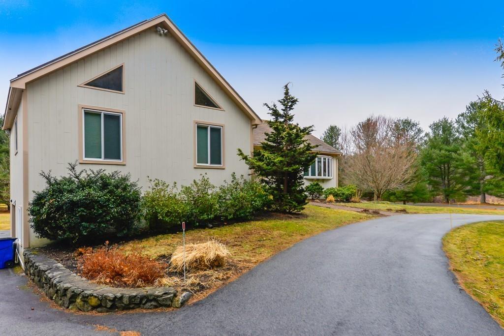 8 Holmes Road Boxford, MA 01921 - Photo 37 of 42 Gallery Image 37