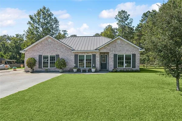 $360,000 | 11081 Martin Lane, Tickfaw, LA 70466