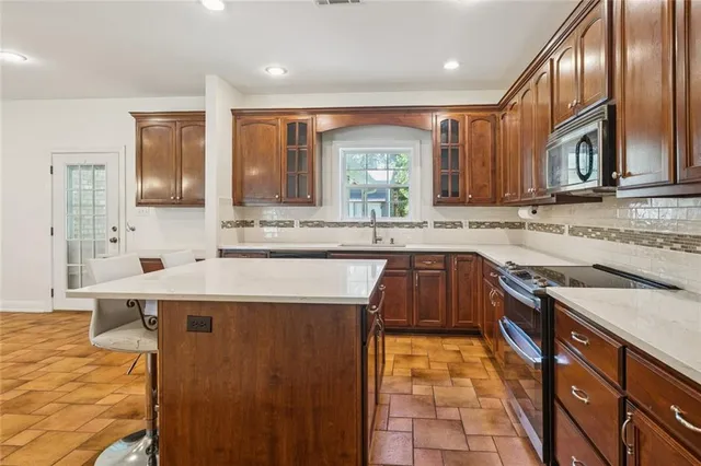 $360,000 | 11081 Martin Lane, Tickfaw, LA 70466