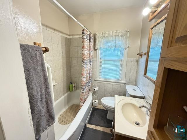 2029 Anderson Road Duluth, MN 55811 - Photo 9 of 21
