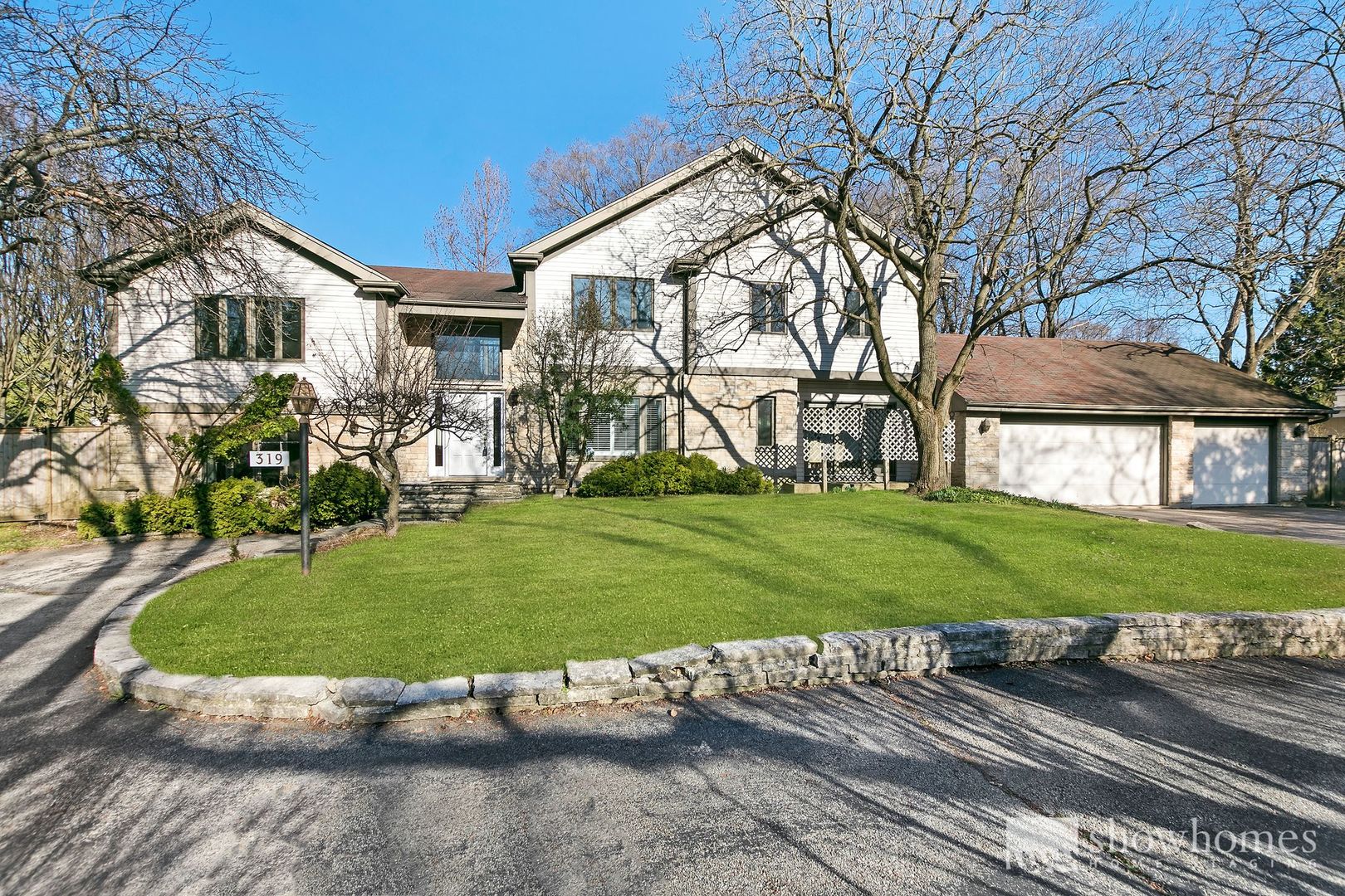 319 Hibbard Road Winnetka, IL 60093 - Photo 1 of 15