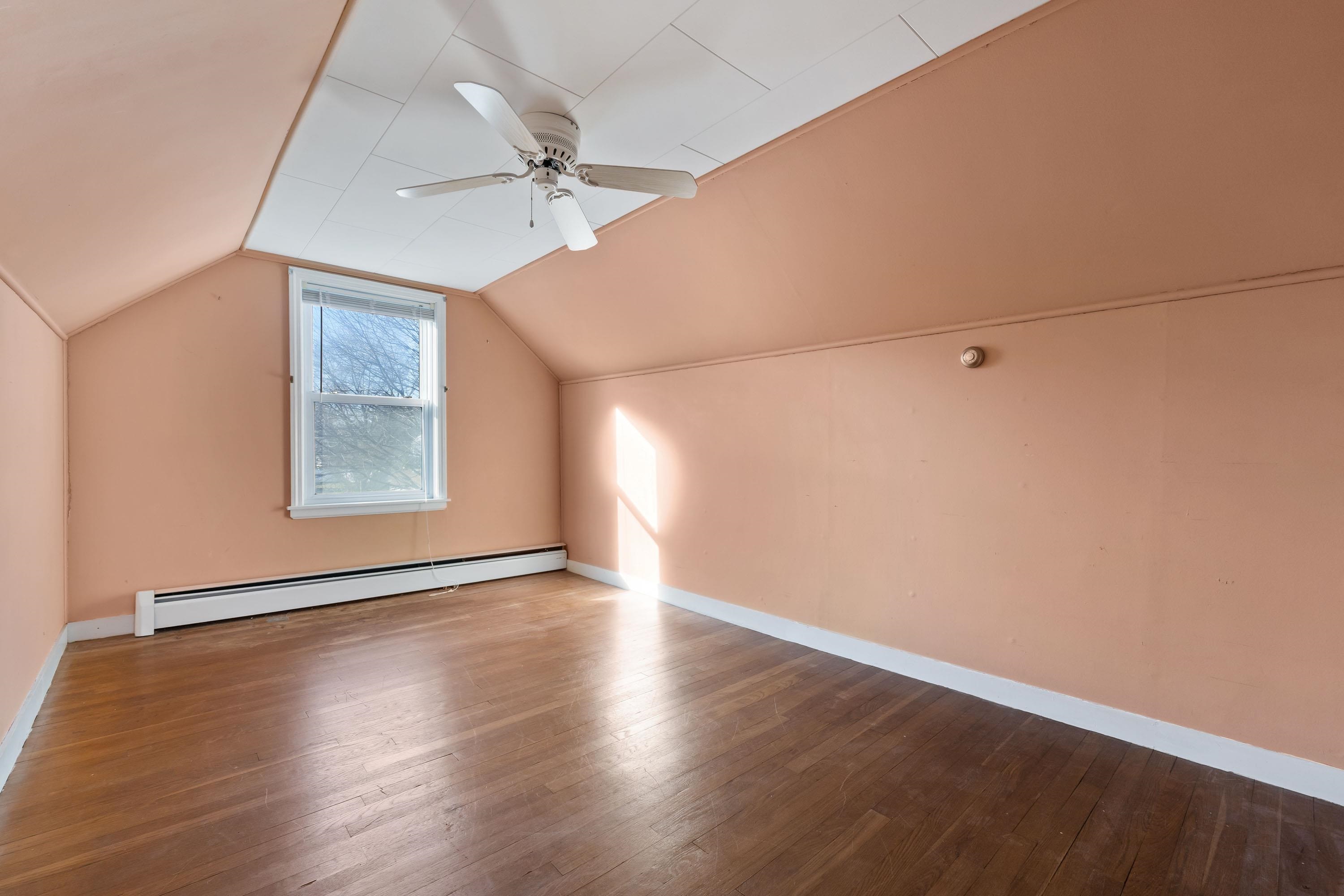 7 Sterling Road Kittery, ME 03904 - Photo 13 of 24